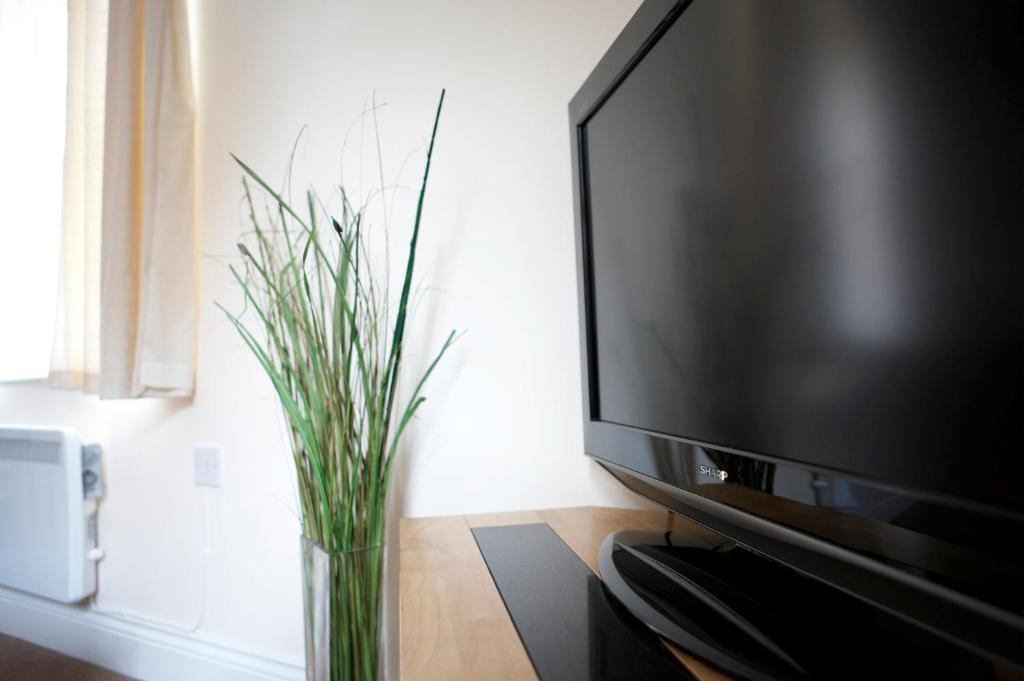Perfect 2 Bedroom Apartment Located In City Centre With Parking Space Norwich Room photo
