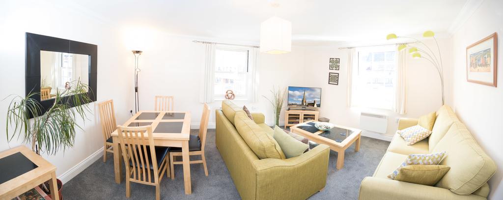 Perfect 2 Bedroom Apartment Located In City Centre With Parking Space Norwich Exterior photo